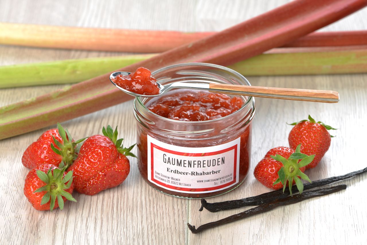 Erdbeer Rhabarber Marmelade / Fruchtaufstrich von Dianes Gaumenfreuden